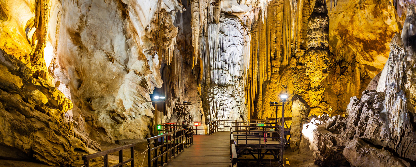 Phong Nha Paradise cave