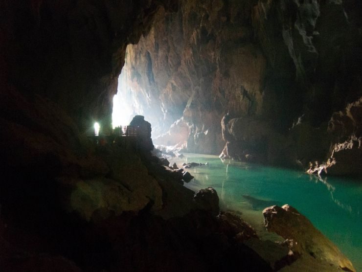 Conquere Phong Nha Cave
